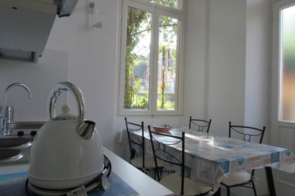 Villa Peachey, Intero Piano Con Giardino สเตรซา ภายนอก รูปภาพ
